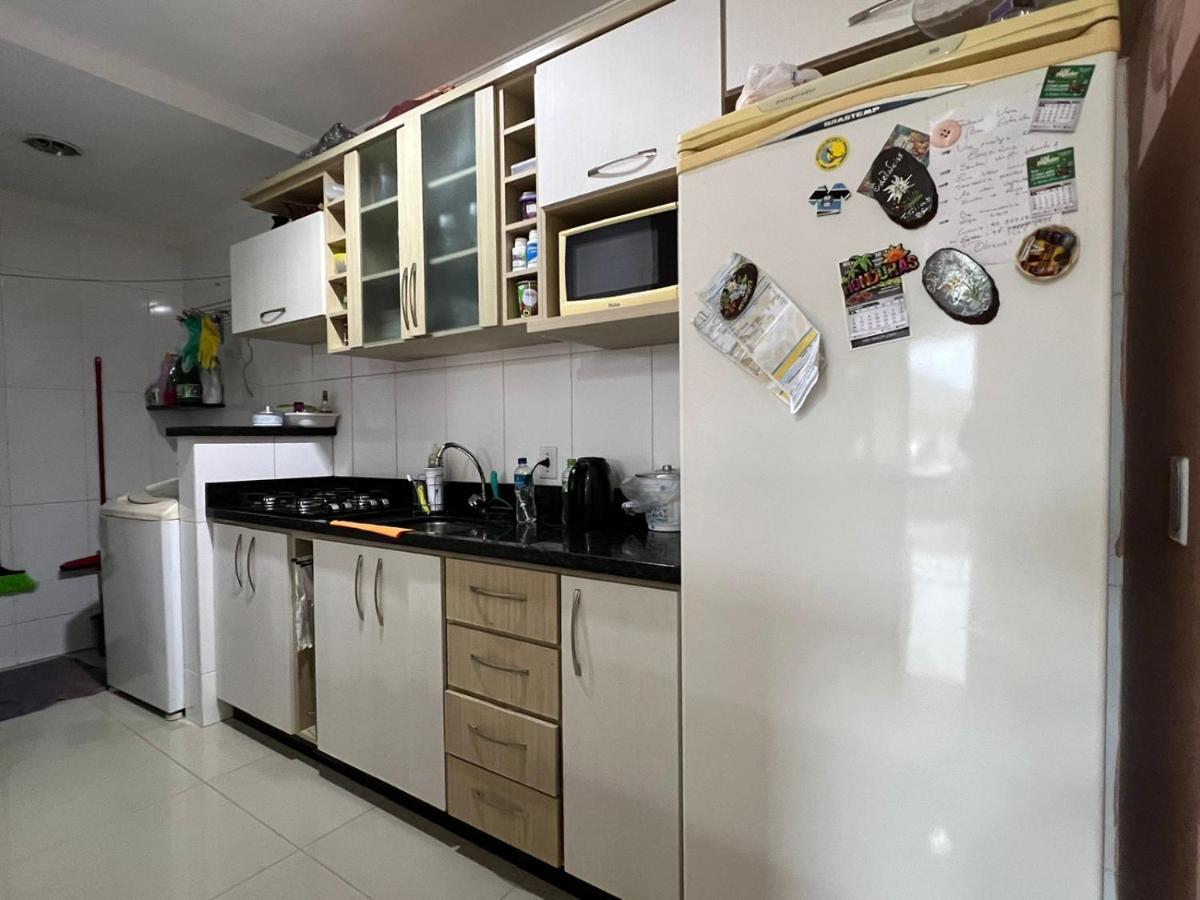 Apartamento 2 Dorm. Em Bombas Sc Бомбиняс Екстериор снимка